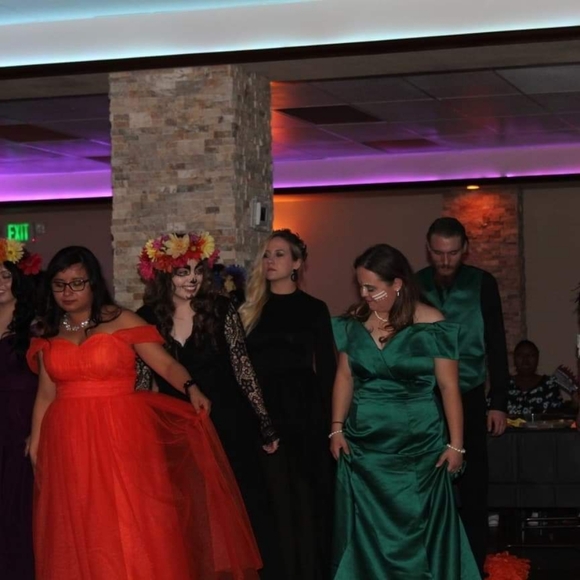 Orange prom dress. Halloween dress. - Picture 4 of 4